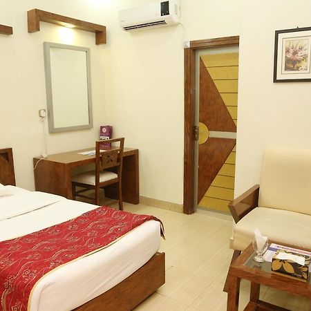 The Grand Regency Hotel Bahawalpur Exterior foto